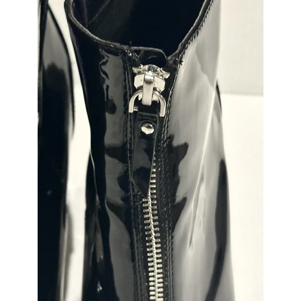 Tahari Black Patent Leather Ankle Boots Block Heel Front Zip Starly Size 9.5M